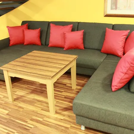 アパート Appartementhaus Insieme ゼルデン